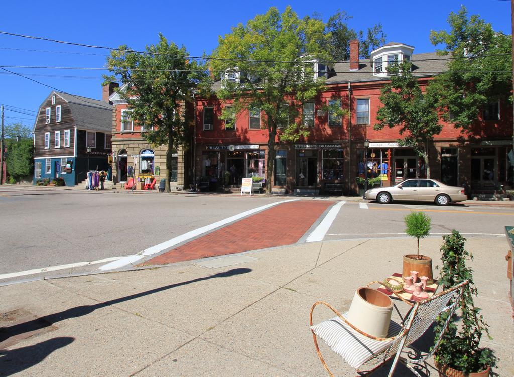 Hamilton Village Inn North Kingstown Exterior foto